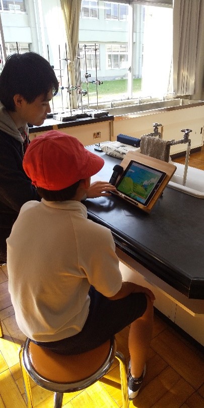 recording image at a primary school